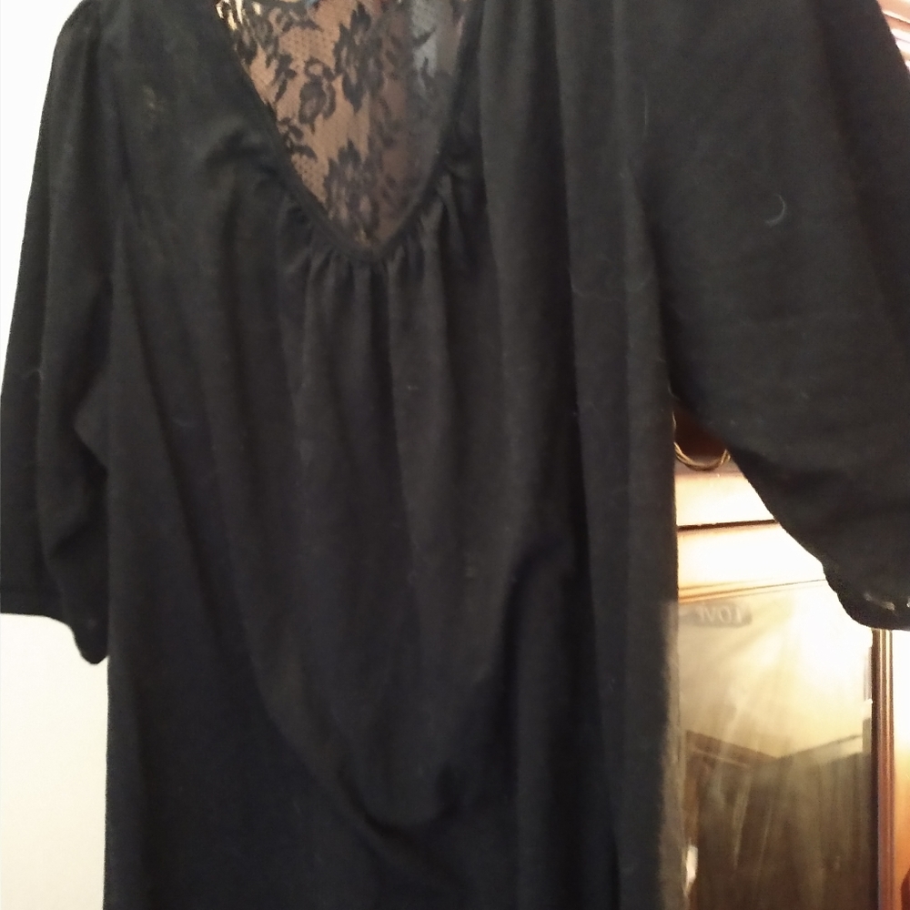 Woman's shirt